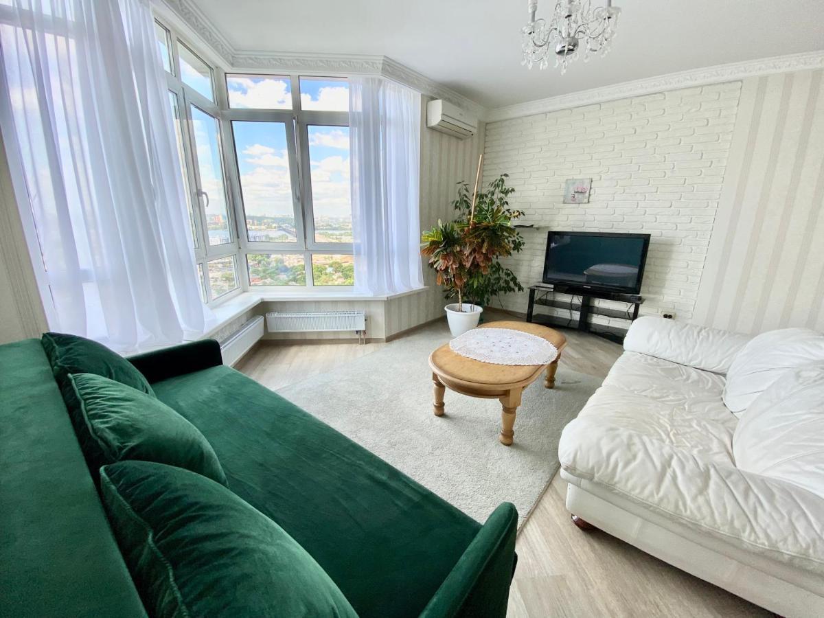 Apartments With Dnipro View Kiev Dış mekan fotoğraf